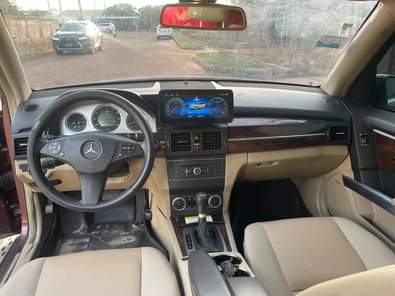 A picture of Mercedes Benz glk 2010 upgraded to 2013 model with duty