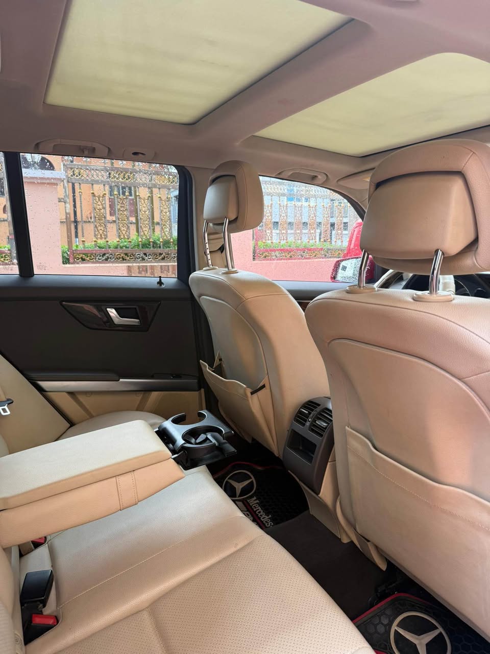 A picture of Reg 2014 Glk350