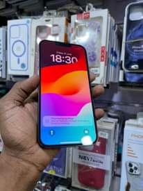 A picture of iPhone 13 Pro Max duos