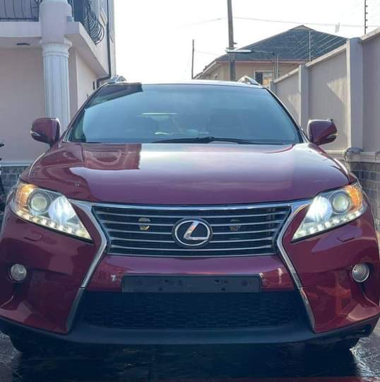 A picture of 2011 Lexus Rx350 1000000