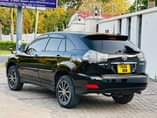 A picture of Toyota harrier New model