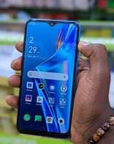 A picture of Oppo a12
