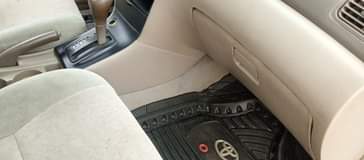 A picture of SHARP 04 MODEL TOYOTA COROLLA ENGINE GEAR AND AC WORKING