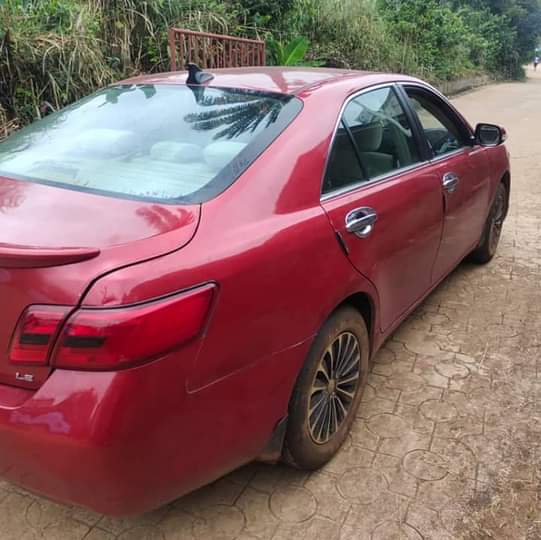 A picture of Belgium standard untampered engine and gear frozen ac Toyota Camry