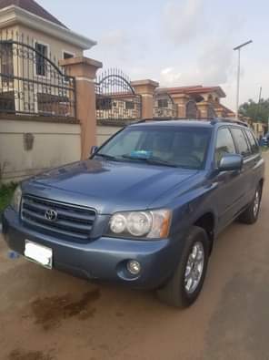 A picture of Very sharp Highlander engine and gear untouched chilling AC buy
