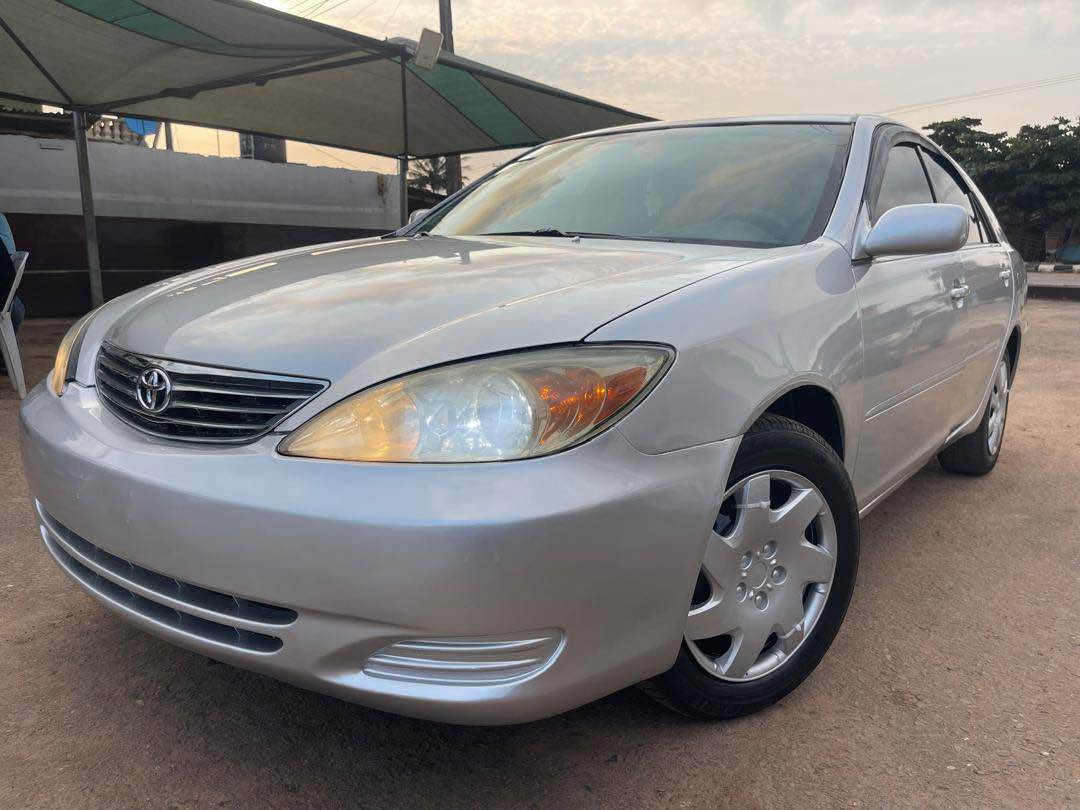 A picture of REGD 2004 Toyota Camry LE