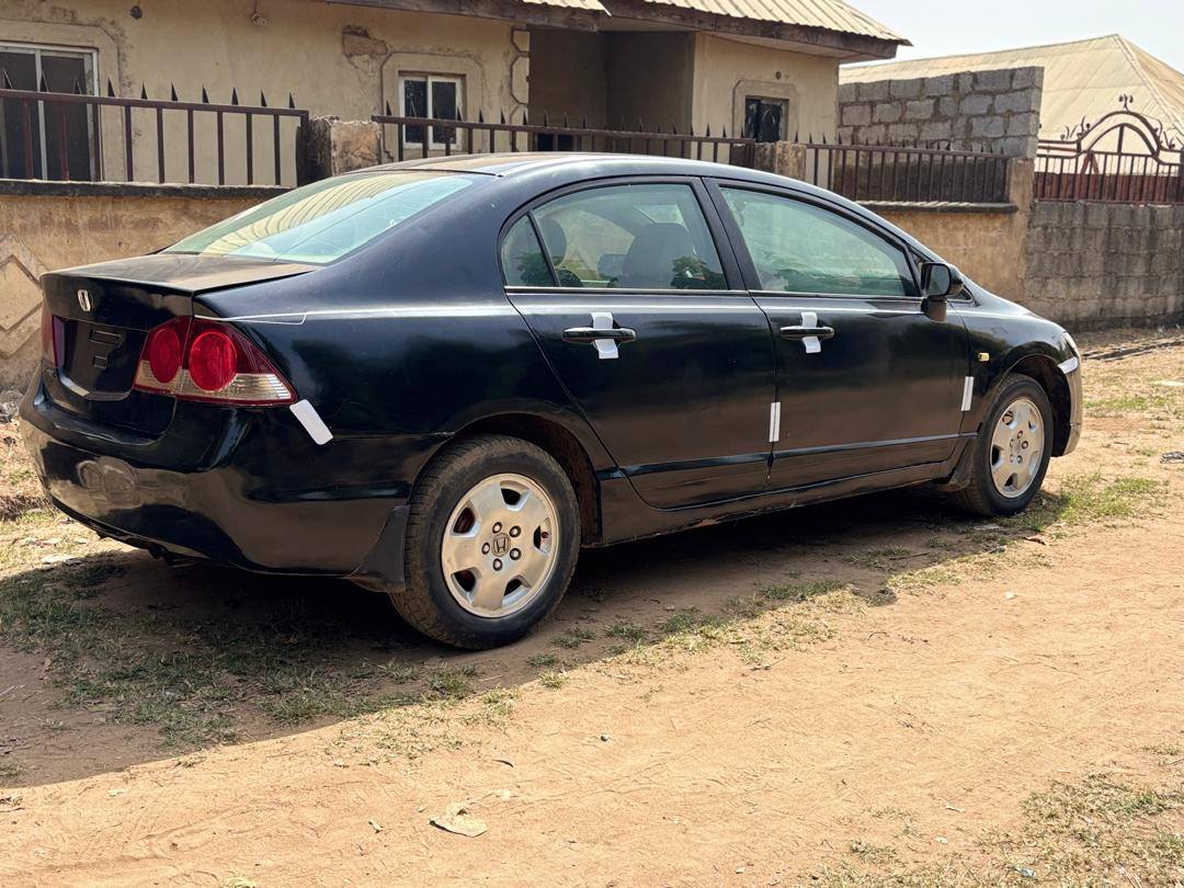 A picture of HONDA CIVIC