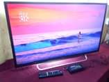 A picture of UK used Sony 40 inches Smart TV with the Remote