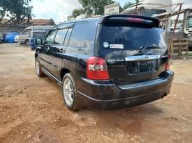 A picture of Toyota Kluger