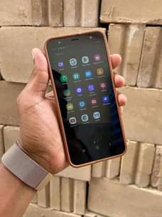 A picture of Samsung j4 plus gb32 ram 3
