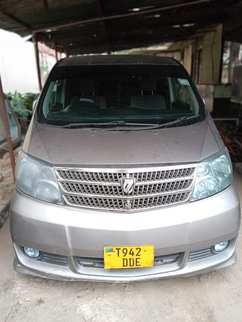toyota alphard