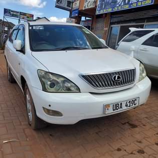 A picture of LEXUS RX300 23M