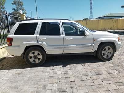 jeep cherokee