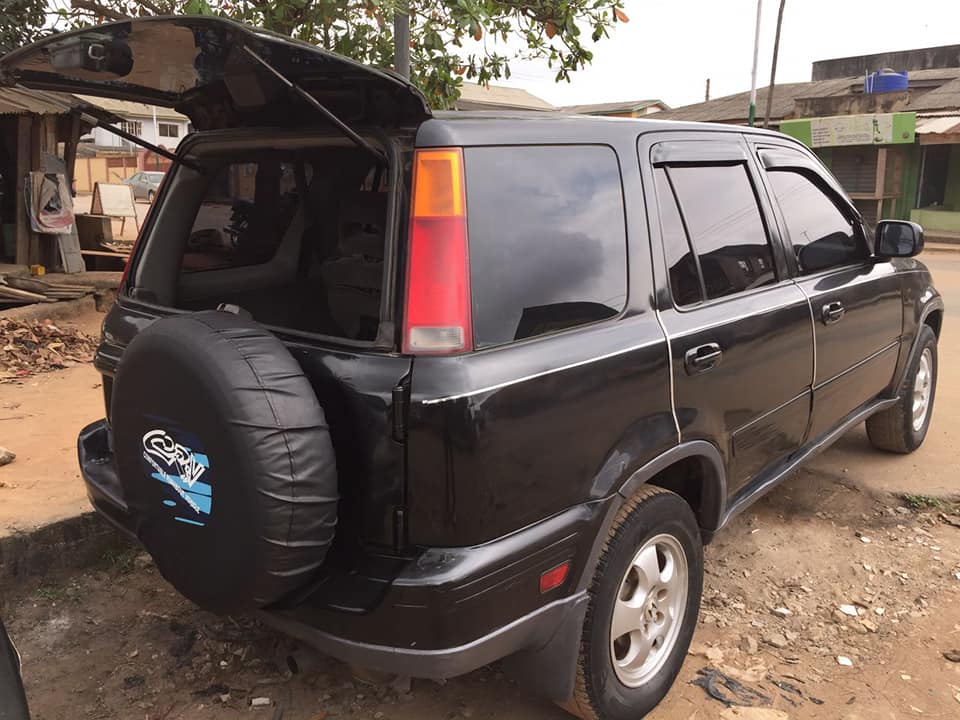 A picture of 1999 HONDA CRV 09125771985