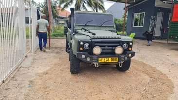 A picture of Defender Full a c Full documents Bei .........35M T5 engine