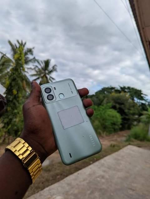 A picture of Tecno pop 6plain