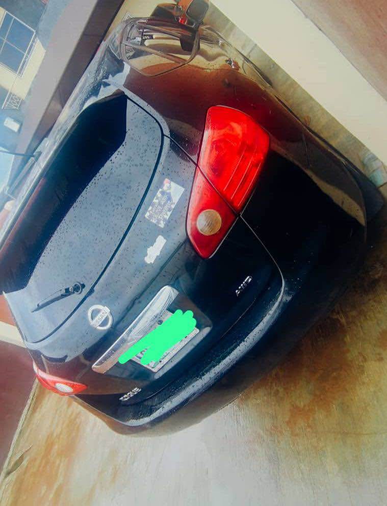 A picture of 2011 Nissan Rogue