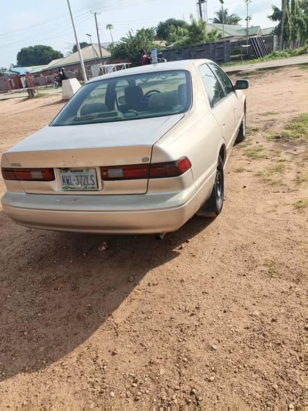 A picture of Camry pencil