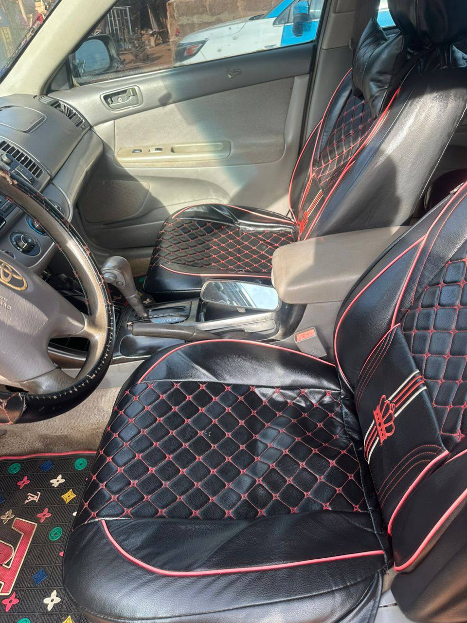 A picture of Toyota Camry04