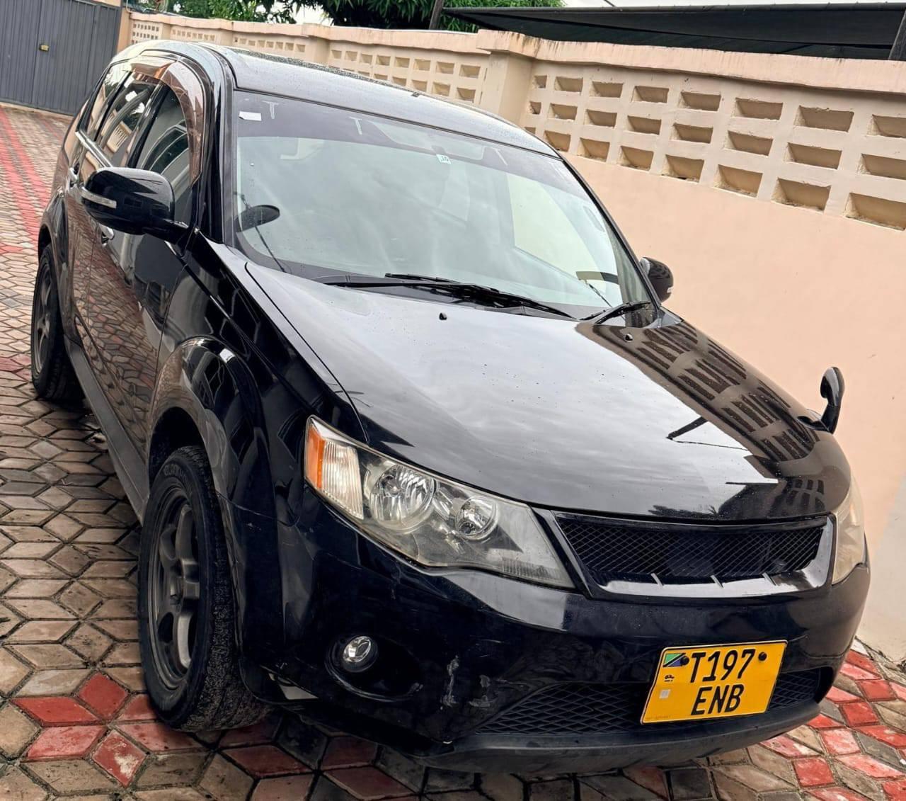 A picture of Mitsubishi outlander