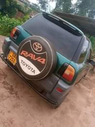 A picture of RAV4 7.5m Call 0777850595 0751539549
