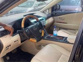 A picture of Lexus RX350