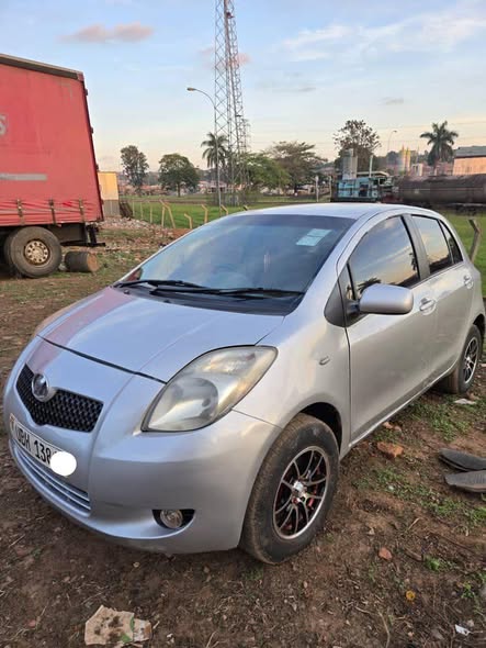 A picture of TOYOTA VITZ NEW SHAPE 2006