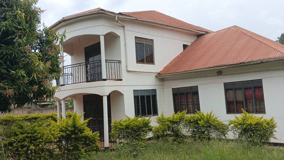 houses kawanda