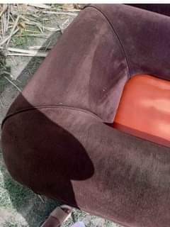 classifieds/furniture sofas