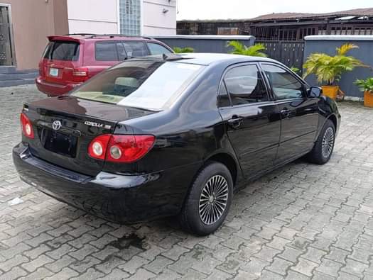 A picture of PARKZ AUTOS TOYOTA COROLLA 2006 MODEL UP FOR GRAB BODY