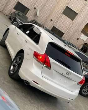 A picture of TOYOTA VENZA LE Model 2011 Price 5 8million naira Whatsap