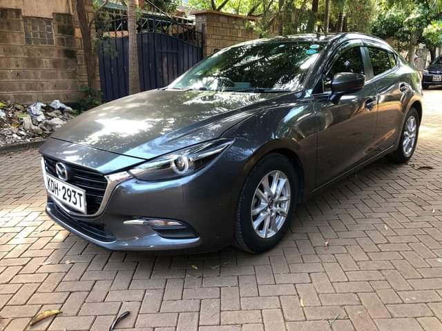 mazda axela