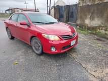 A picture of 2013 model TOYOTA COROLLA LE for sale very sound 4cylinder
