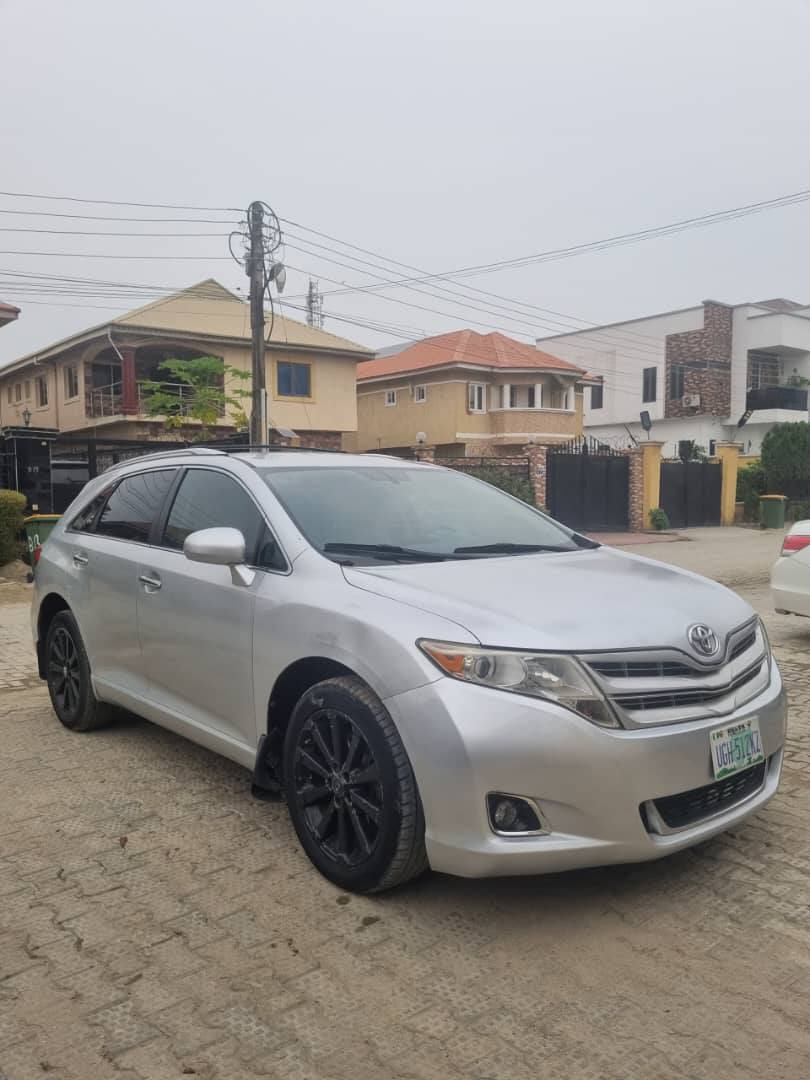 A picture of 2010 Toyota Venza 4WD