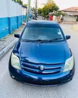 A picture of TOYOTA IST BEI MILLION 8 8