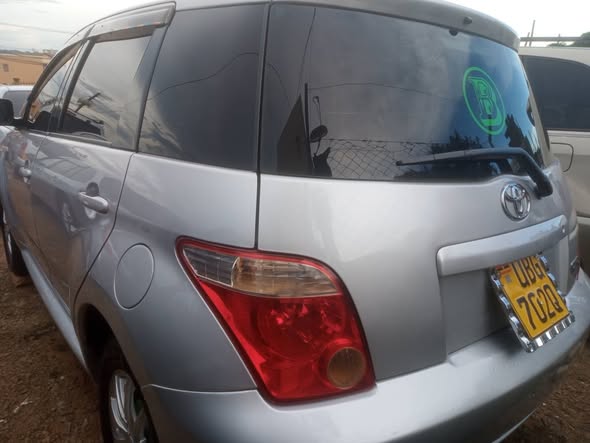 A picture of Toyota IST