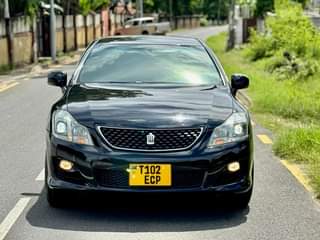 A picture of Crown Athlete Price 25m Automatic Year 2009 Petrol Cc 2490