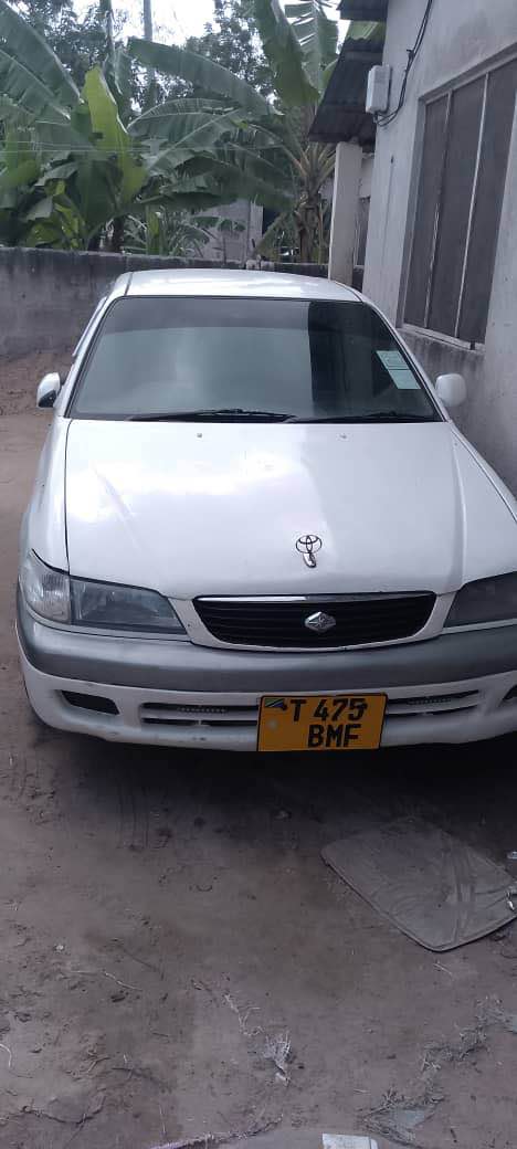 A picture of Toyota Premio Old