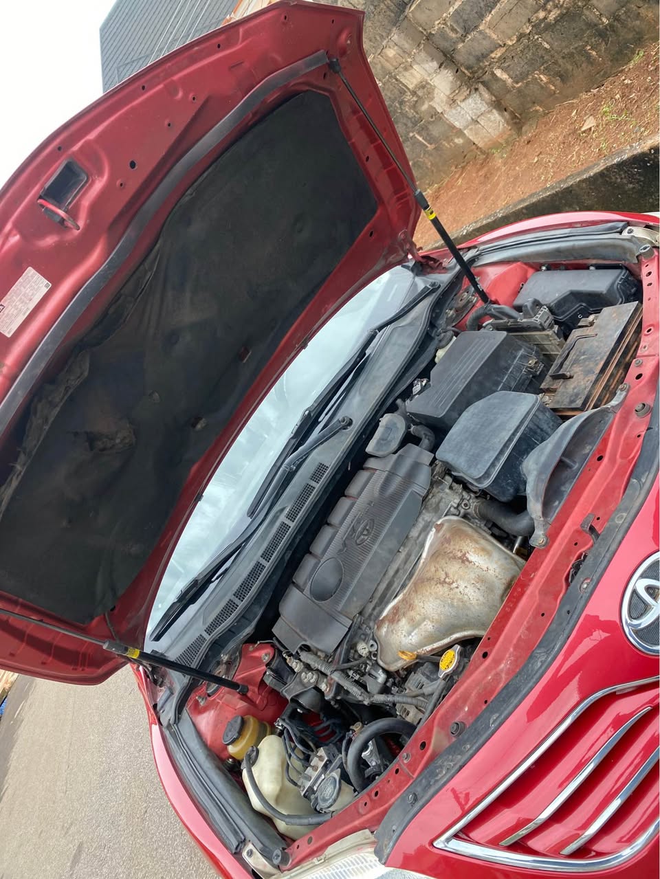 A picture of Toyota Camry 2011 XLE Fullest option Thumbstart Keyless entry Sunroof