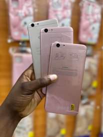A picture of Oppo A57 gb64 Ram4