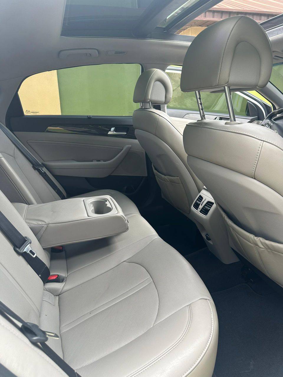 A picture of Foreign Used 2015 Hyundai Sonata Limited Edition with Panoramic Roof