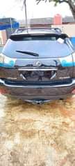 A picture of Lexus Rx330