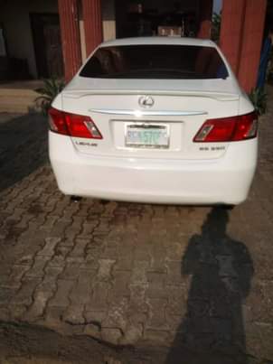 A picture of Belgium grade 2010 ES 350 everything working perfectly just buy