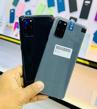 A picture of GALAXY S20 plus