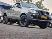 used toyota hilux