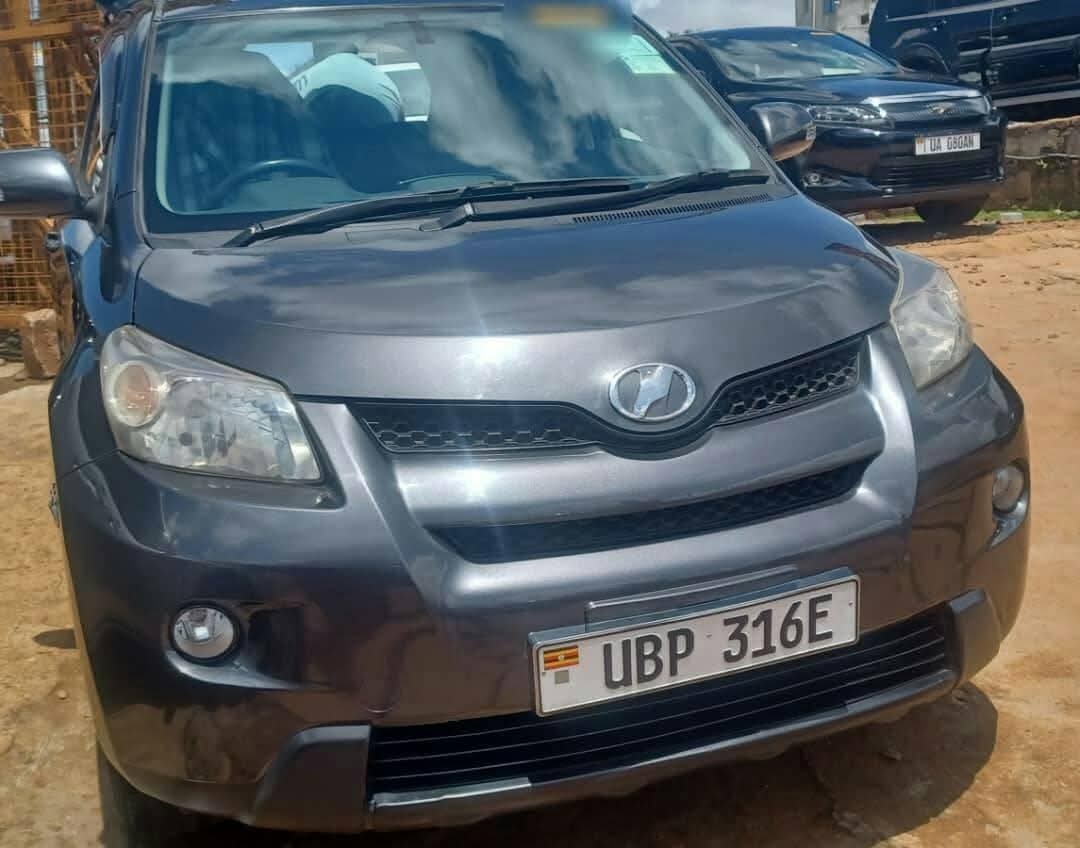 A picture of TOYOTA IST
