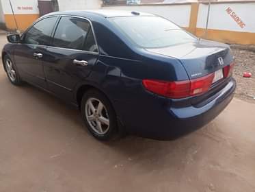A picture of Honda Accord 2005 model aka EOD 4 sale Clean body