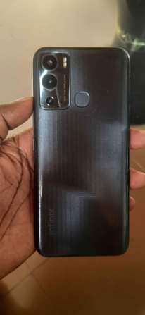 A picture of Infinix hot 12i