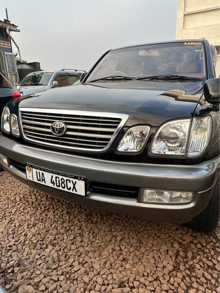A picture of Landcruiser petrol 55m 0772864632