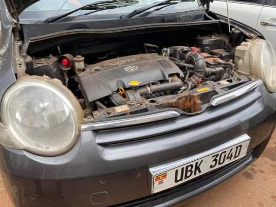 A picture of Toyota sienta 256701593643